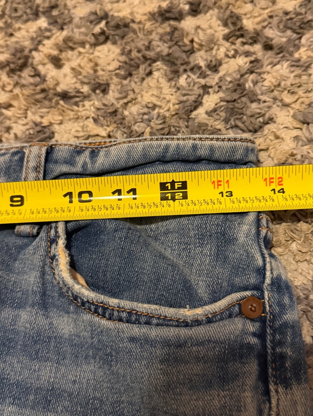 Rag & Bone Size 26 Blue Jeans Straight Leg Distressed Denim Womens Designer - Picture 5 of 6